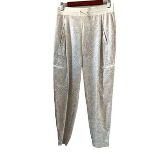 Athleta Venture Printed Cargo Jogger Pant Size 4